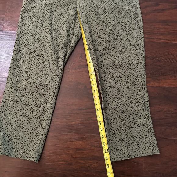 Patagonia green pattern ankle length pants size 10 - Picture 8 of 11
